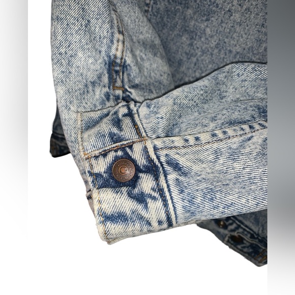 Vintage Levis 1980’s Acid Wash Sherpa Trucker Men’s Jean Jacket Size S/Women’s M - Picture 8 of 12